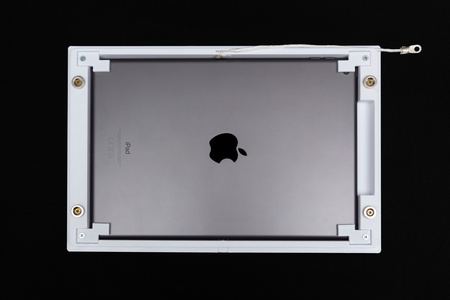 Ramka podtynkowa do iPad mini 8", black mat