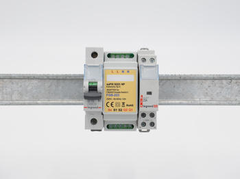 Adapter DIN FIBARO RGBW